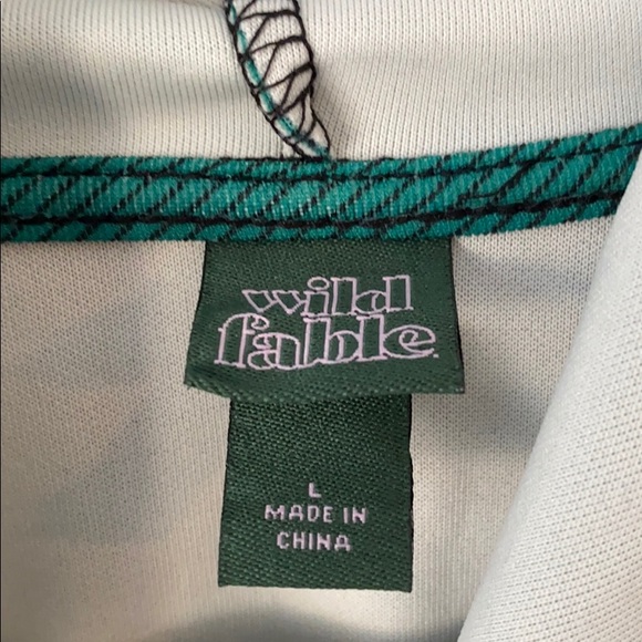 Sweater - Picture 3 of 3